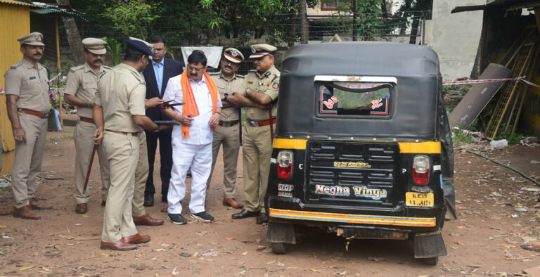 Home Minister Araga Jnanendra visits cooker bomb blast site at Nagori
