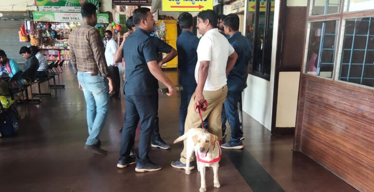 Unattended bag creates panic at KSRTC bus stand Unattended bag creates panic at KSRTC bus stand