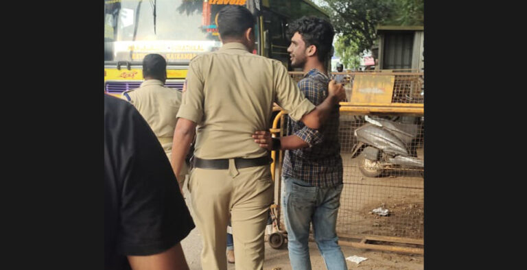 Moral policing: Youth pulled out of bus, assaulted at Nantoor Moral policing: Youth pulled out of bus, assaulted at Nantoor
