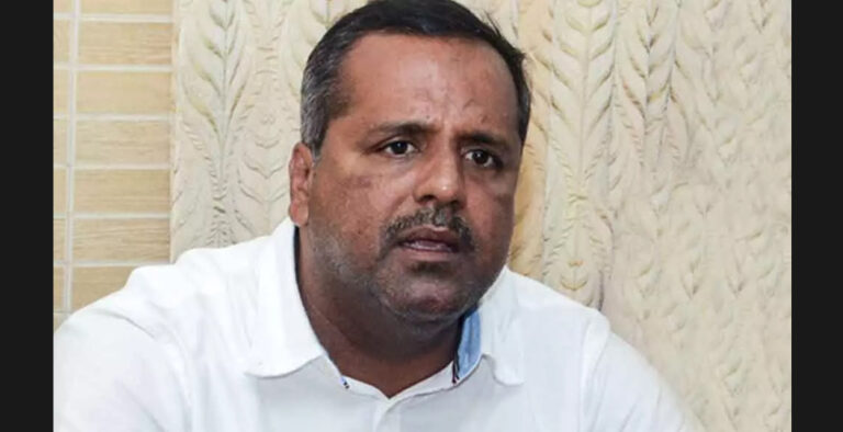 Unseen hands behind auto blast case too must be arrested : Khader Unseen hands behind auto blast case too must be arrested : Khader
