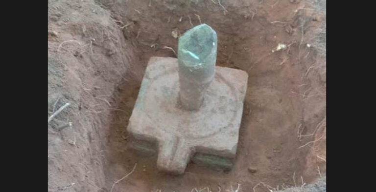 Ancient Shiva Linga found near Belthangady Ancient Shiva Linga found near Belthangady