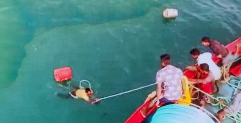 Fishing boat capsizes; all 7 on board rescued