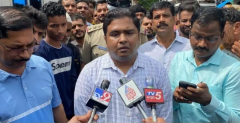 DC visits landslide spot: Announces Rs 1.2 lakh ex-gratia for repair of house DC visits landslide spot: Announces Rs 1.2 lakh ex-gratia for repair of house