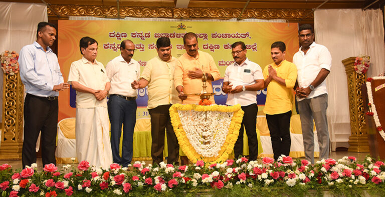 Sri Narayana Guru Jayanthi celebrated at Kudroli shrine